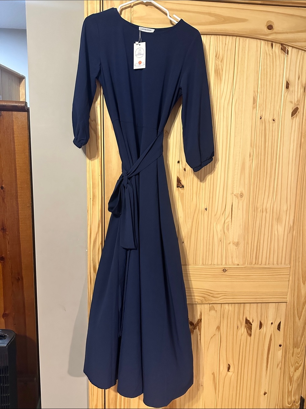 Elegant Navy Tie-Waist Midi Dress by Unknown Brand
